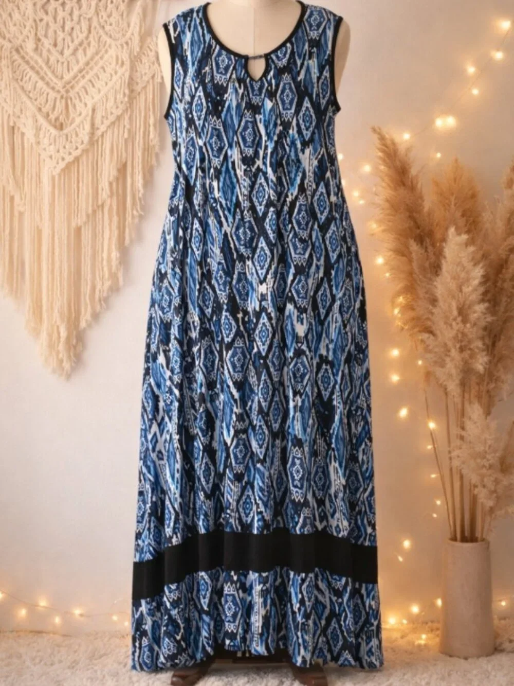 Avenue Blue Geometric Asymmetrical Hem Maxi Dress Plus 26/28 Boho Chic Vacation